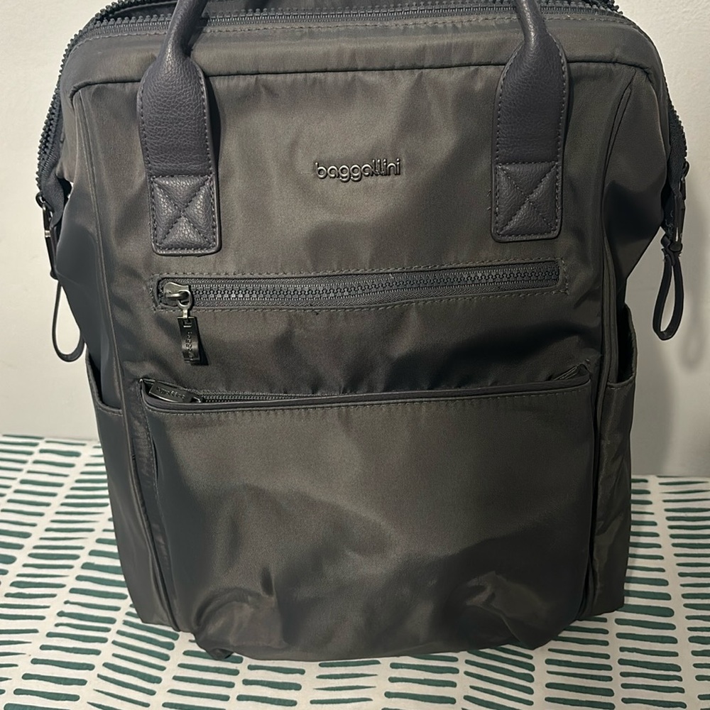 Baggallini Chelsea Laptop Backpack